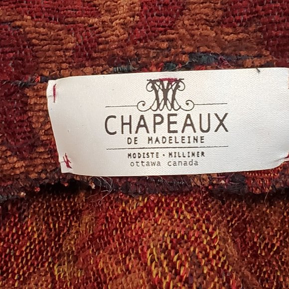 Flirty fall beret - Picture 2 of 2